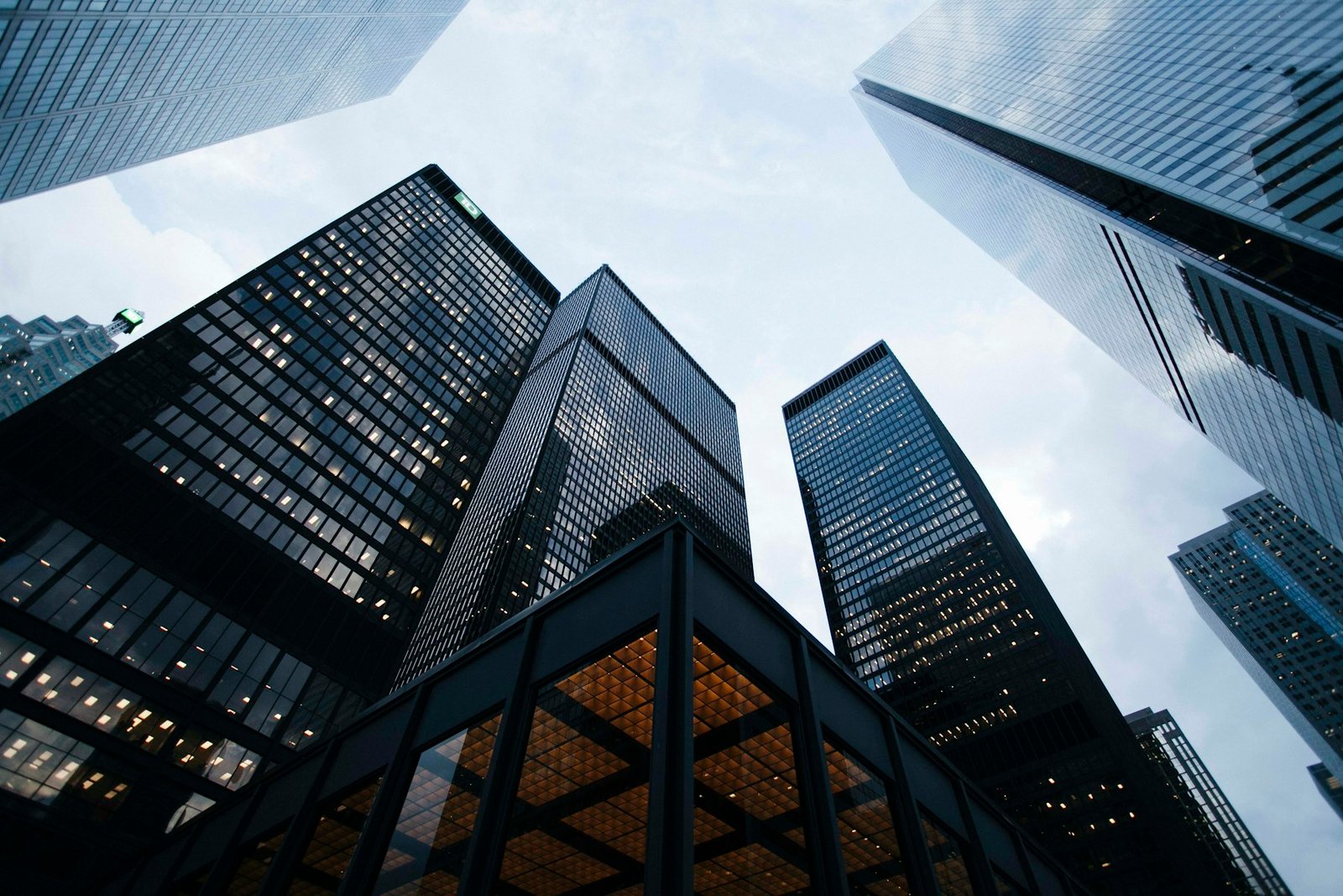 AR Business Square — commercial towers